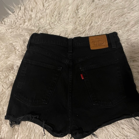 Black Levi high rise shorts - Picture 2 of 4